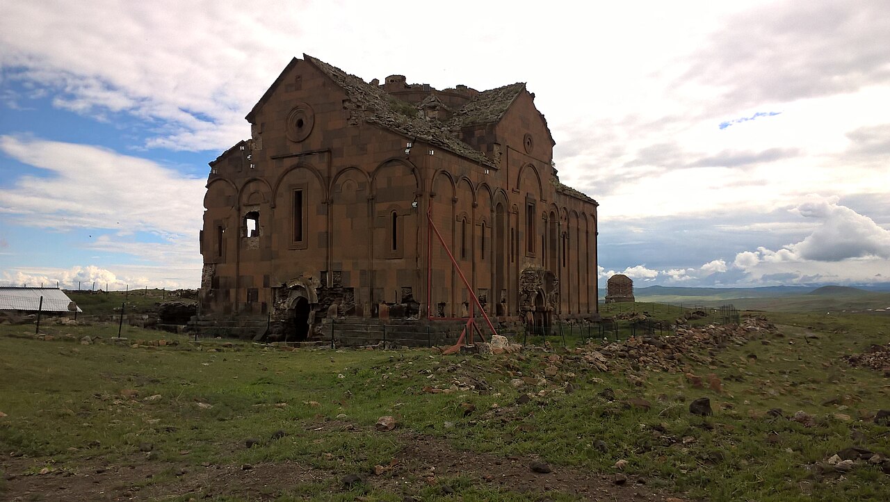 Анийский собор · фотография 2016 года
